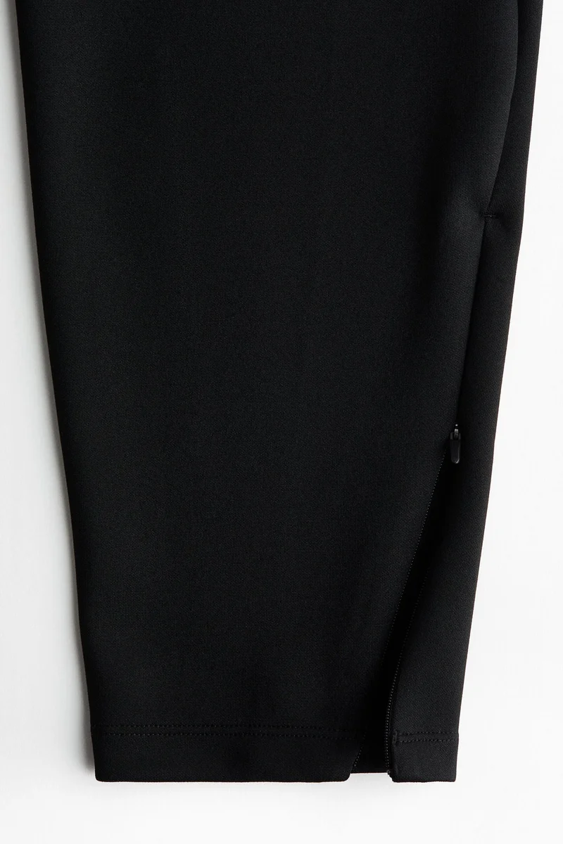 H&M  Football trousers with DryMove™ for Men | Best Price UAE